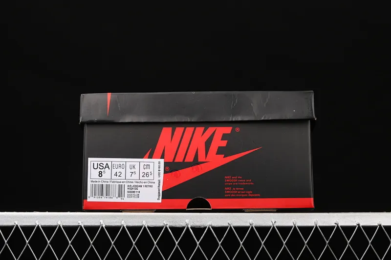 All categories Air Jordan Jordan series basketball shoes Air Jordan 1 High H version Air Jordan 1 Retro High OG AJ1 Joe 1 fluorescent yellow green Gaobang basketball shoes 555088-118